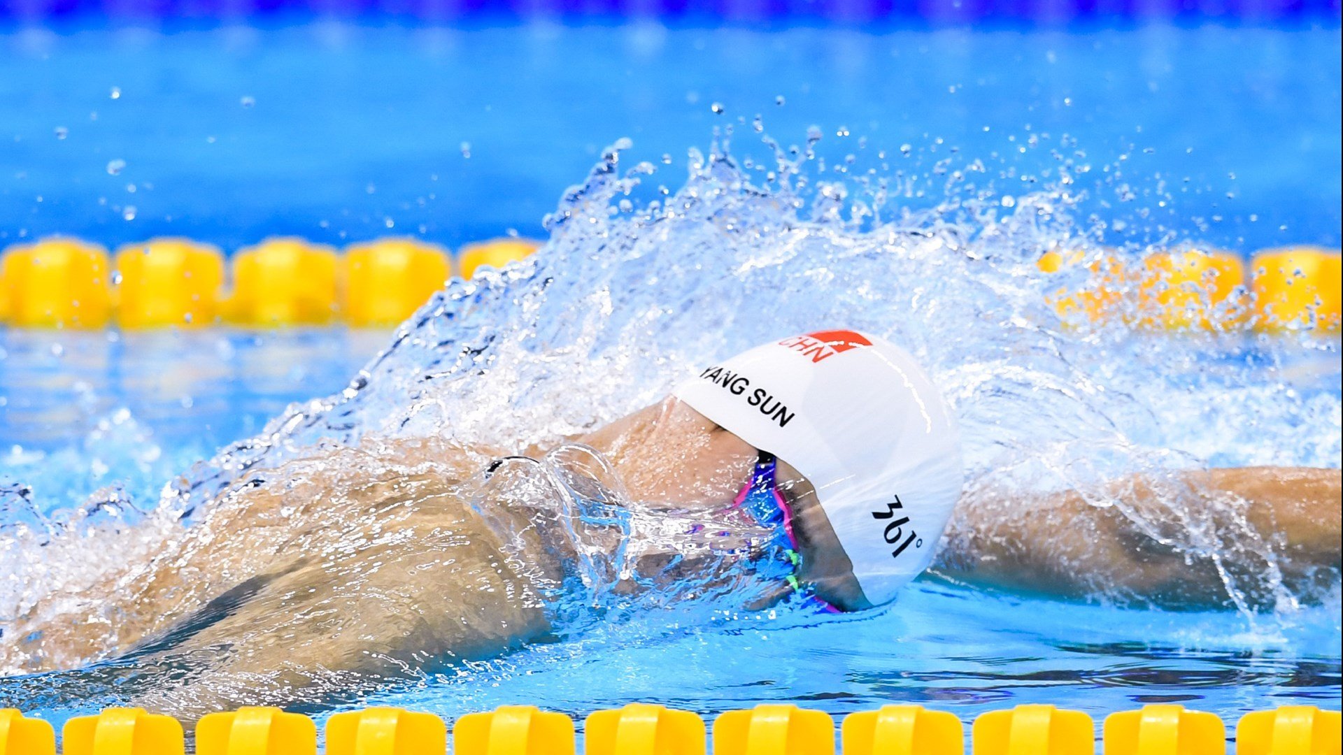 仰泳选手状态正佳助奥地利夺分,仰泳国际比赛视频